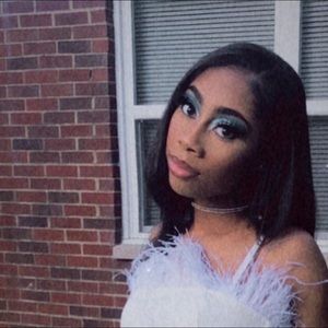 Meet your Posher, Tanaya